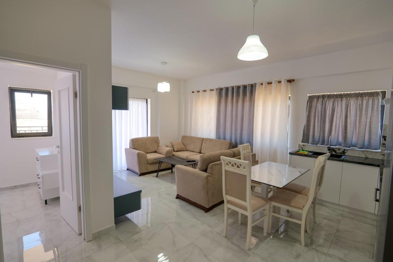 ساراندا Arijons Apartments المظهر الخارجي الصورة