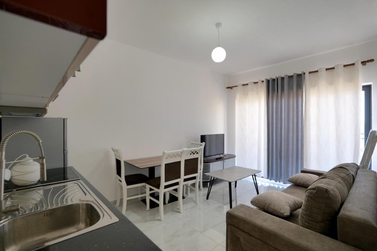 ساراندا Arijons Apartments المظهر الخارجي الصورة