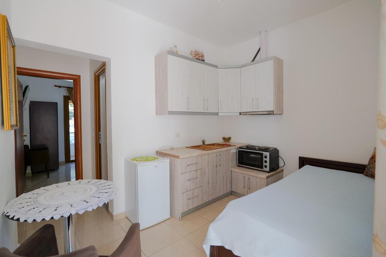ساراندا Arijons Apartments المظهر الخارجي الصورة